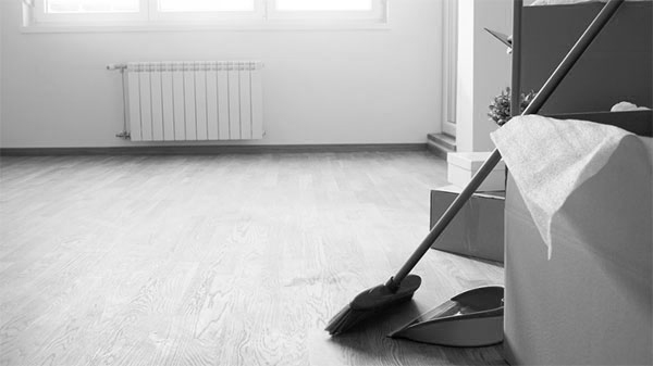 move-in-move-out-bw